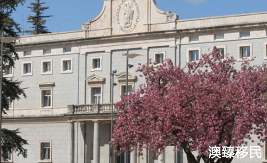 西班牙大学排名一览表，2021留学党必看！5.JPG